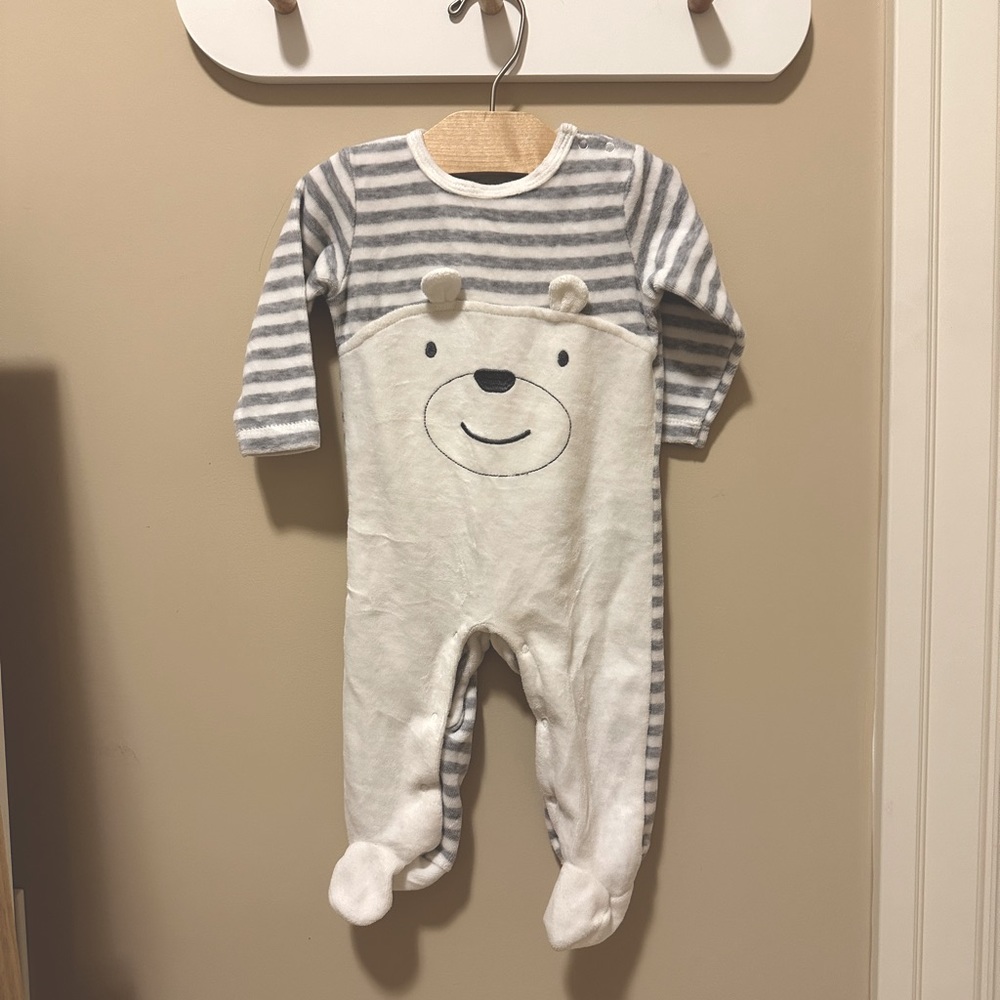 NWOT Unisex Baby Soft Teddy Bear One Piece Footie